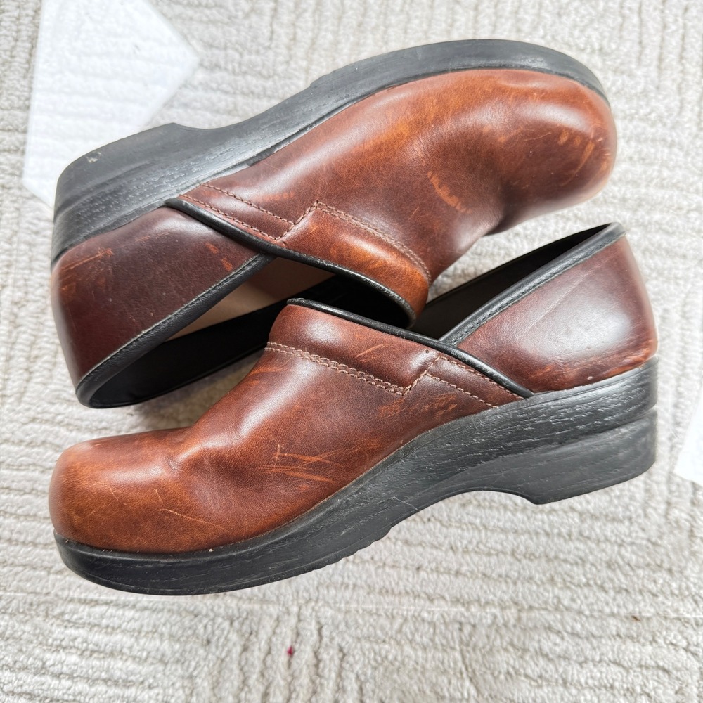 Ana-Tech Leather Clogs Womens 11 US Brown Slip On Work Shoes Mules 42 Distressed - Picture 13 of 13